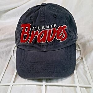 navy blue Atlanta Braves baseball cap, '47 Brand snapback hat. Baseball Hat/Cap